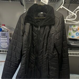 Black Reversible North Face Quilted Women's Jacket